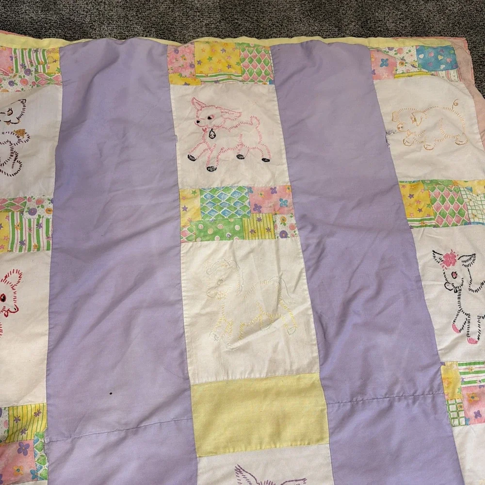 Vintage Handmade Embroidered‎ Baby Quilt